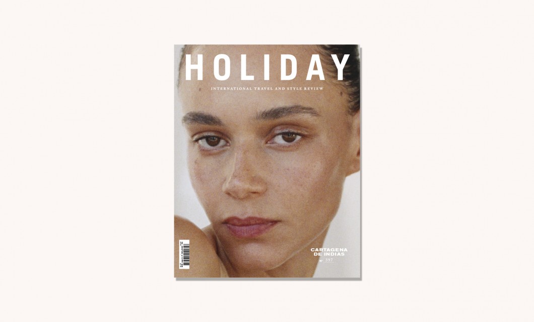 Holiday Travel and Style N°397